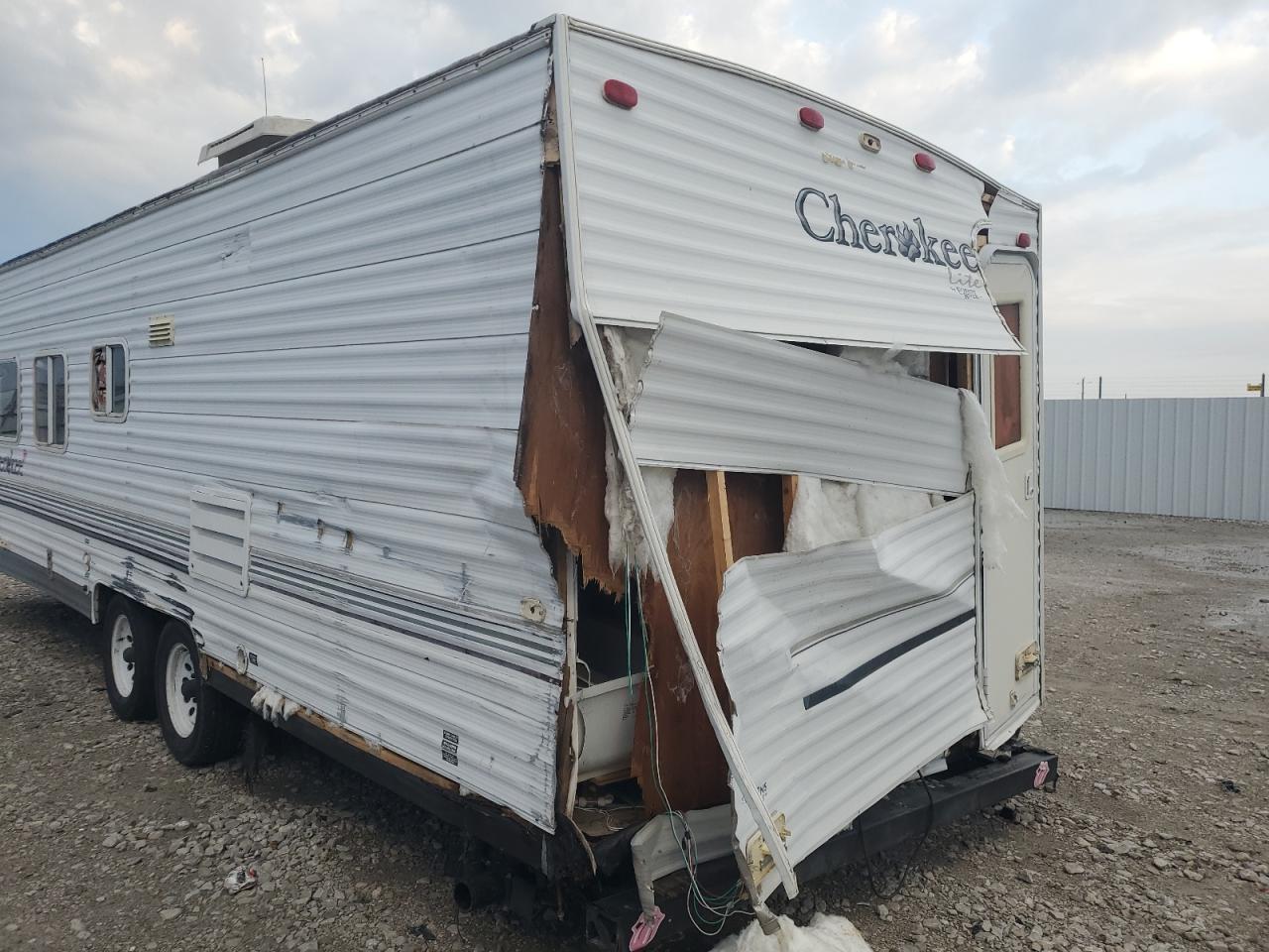 Lot #3226863230 2004 WILDWOOD CHEROKEE