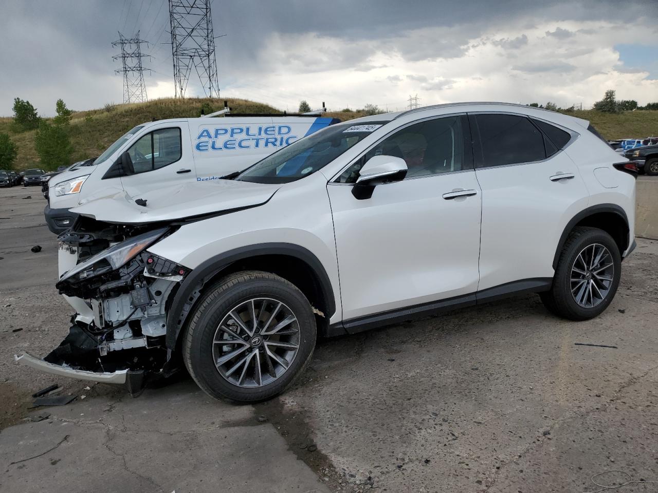 LEXUS NX 350H BASE