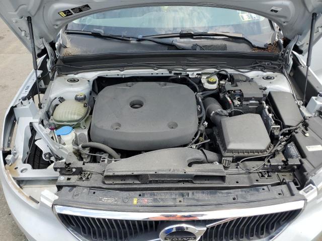 2020 VOLVO XC40 T5 MO YV4162UKXL2318272