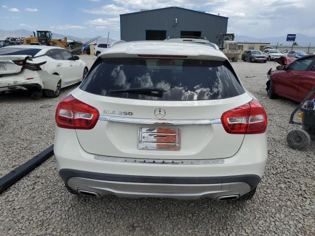 2017 MERCEDES-BENZ GLA 250 - WDCTG4EB1HJ349274
