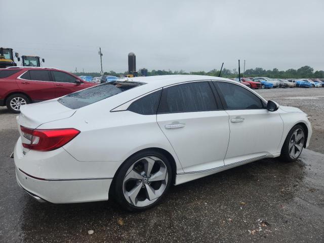 2018 HONDA ACCORD TOU 1HGCV2F97JA022302