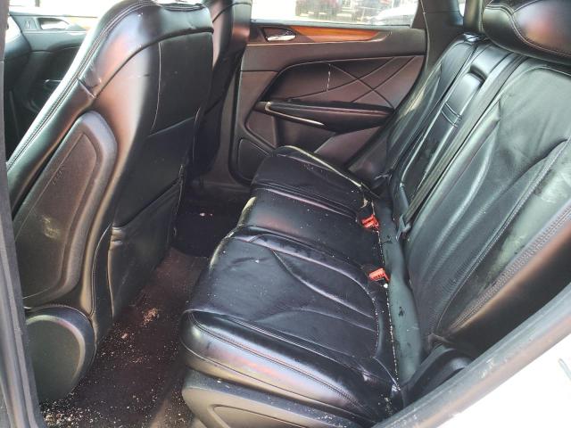 2019 LINCOLN MKC RESERV 5LMCJ3D90KUL03420