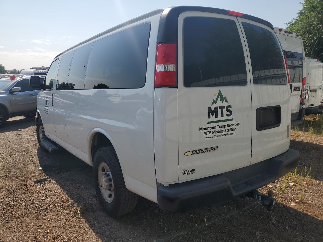 CHEVROLET EXPRESS LS