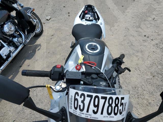 2024 SUZUKI GSX800 F JS1EM13B1R7100684