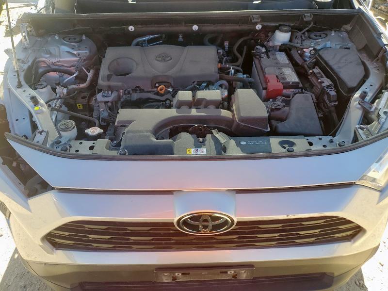 2022 TOYOTA RAV4 XLE 2T3W1RFV4NW205905