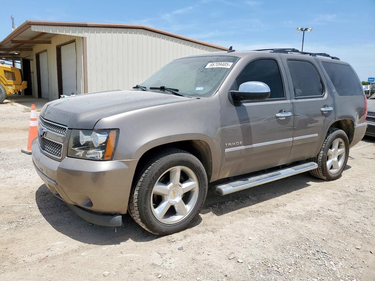 CHEVROLET TAHOE C1500 LTZ