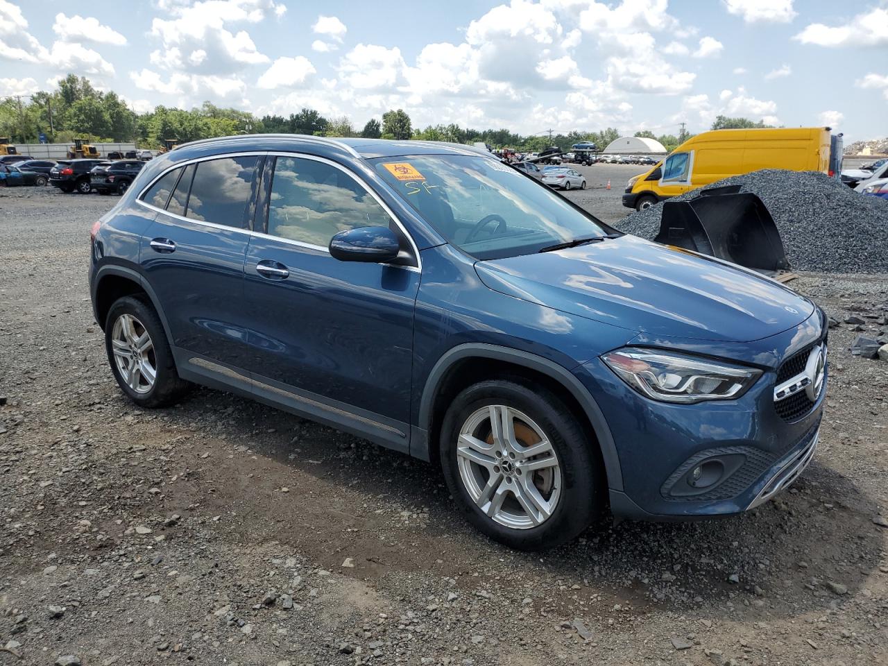 MERCEDES-BENZ GLA-CLASS 250 4MATIC