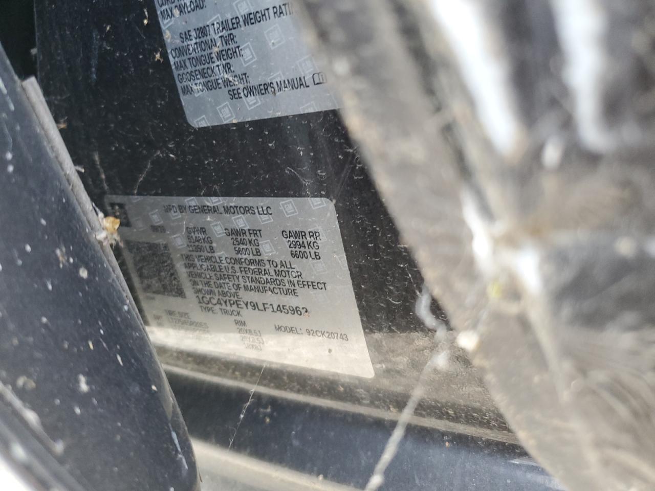 CHEVROLET SILVERADO K2500 HEAVY DUTY LTZ