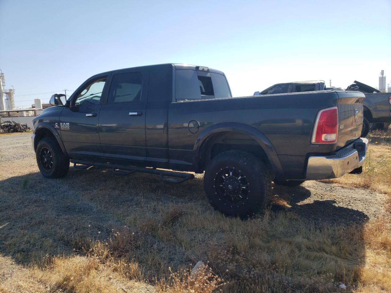 RAM 3500 LARAMIE