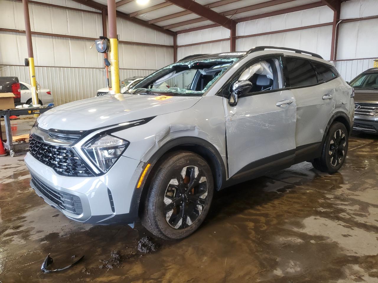 KIA SPORTAGE X LINE