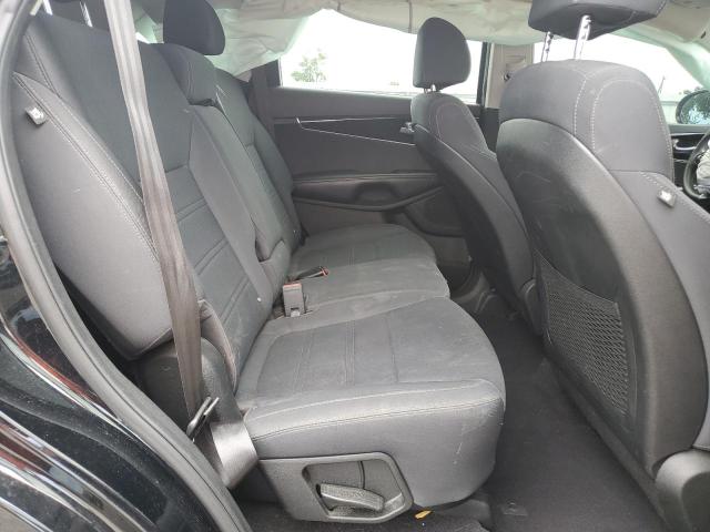 2018 KIA SORENTO LX - 5XYPG4A31JG411705