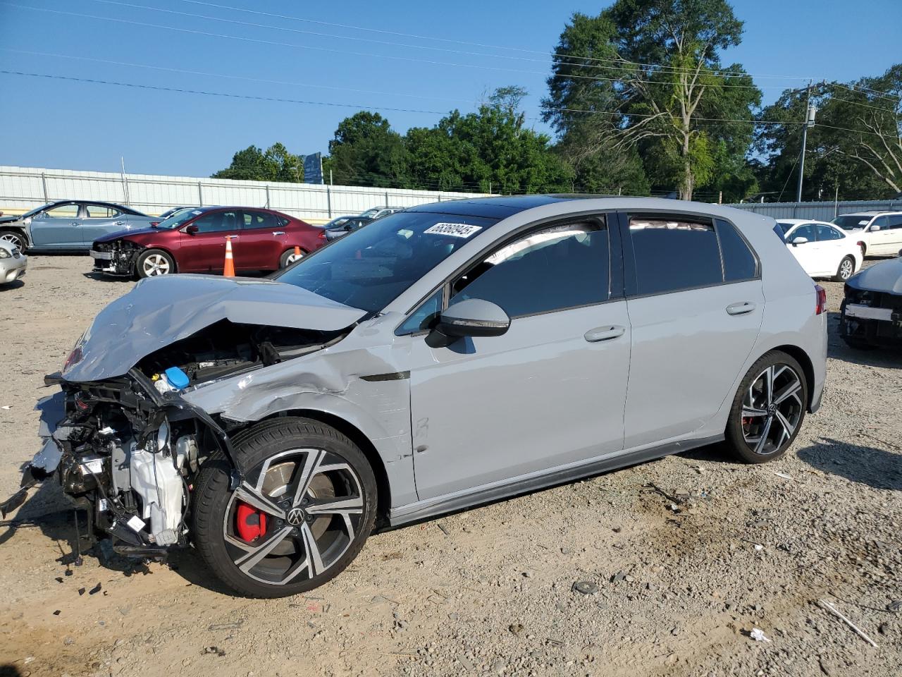 VOLKSWAGEN GOLF GTI SE