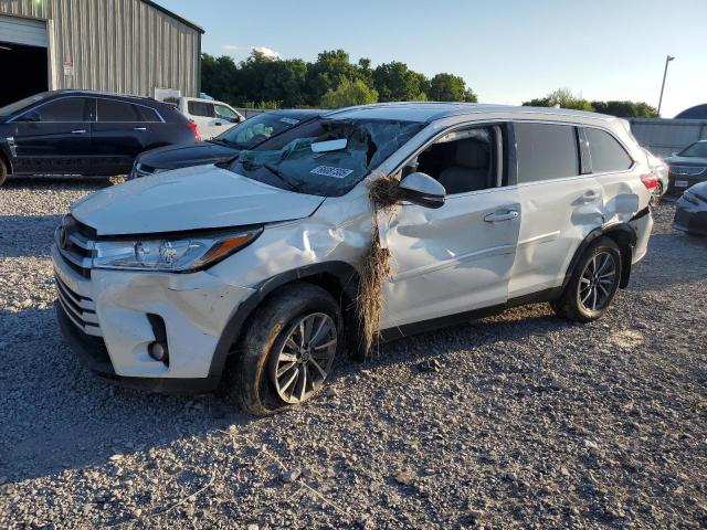 2019 TOYOTA HIGHLANDER SE 5TDJZRFH4KS735222