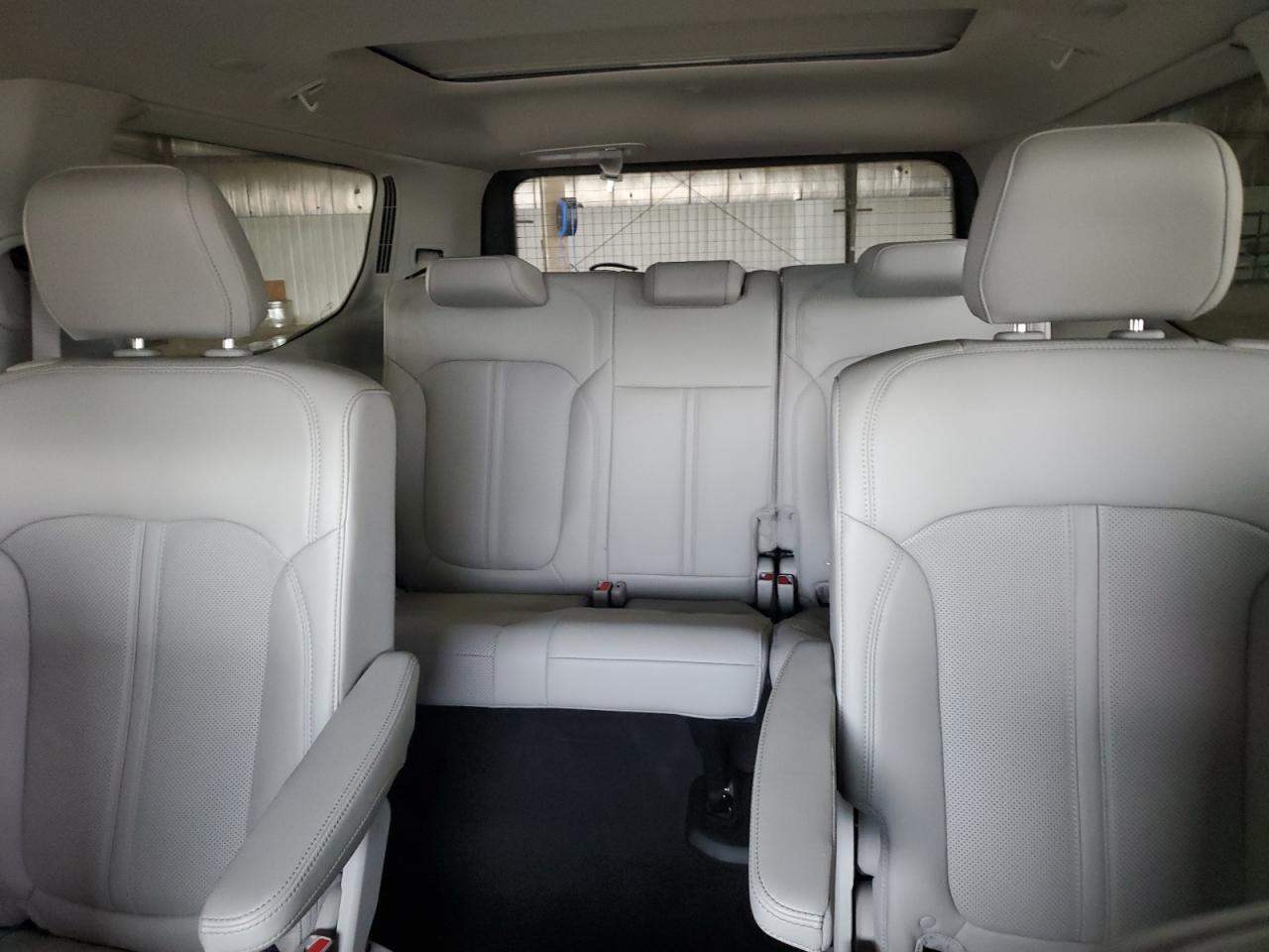 JEEP WAGONEER SERIES II