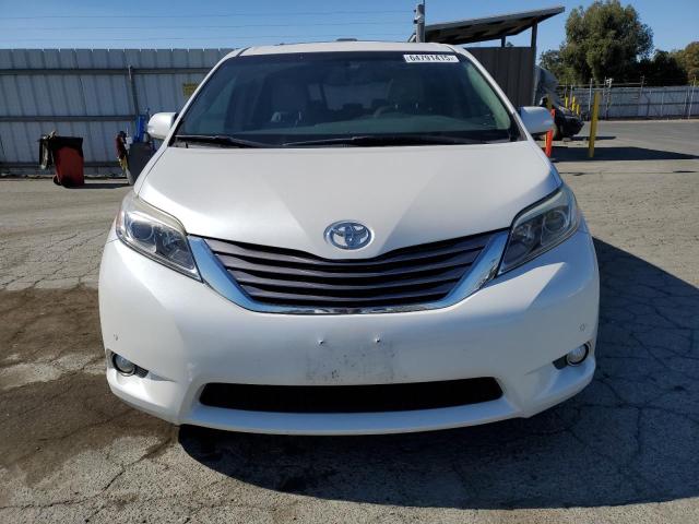 2017 TOYOTA SIENNA XLE 5TDDZ3DC4HS155642