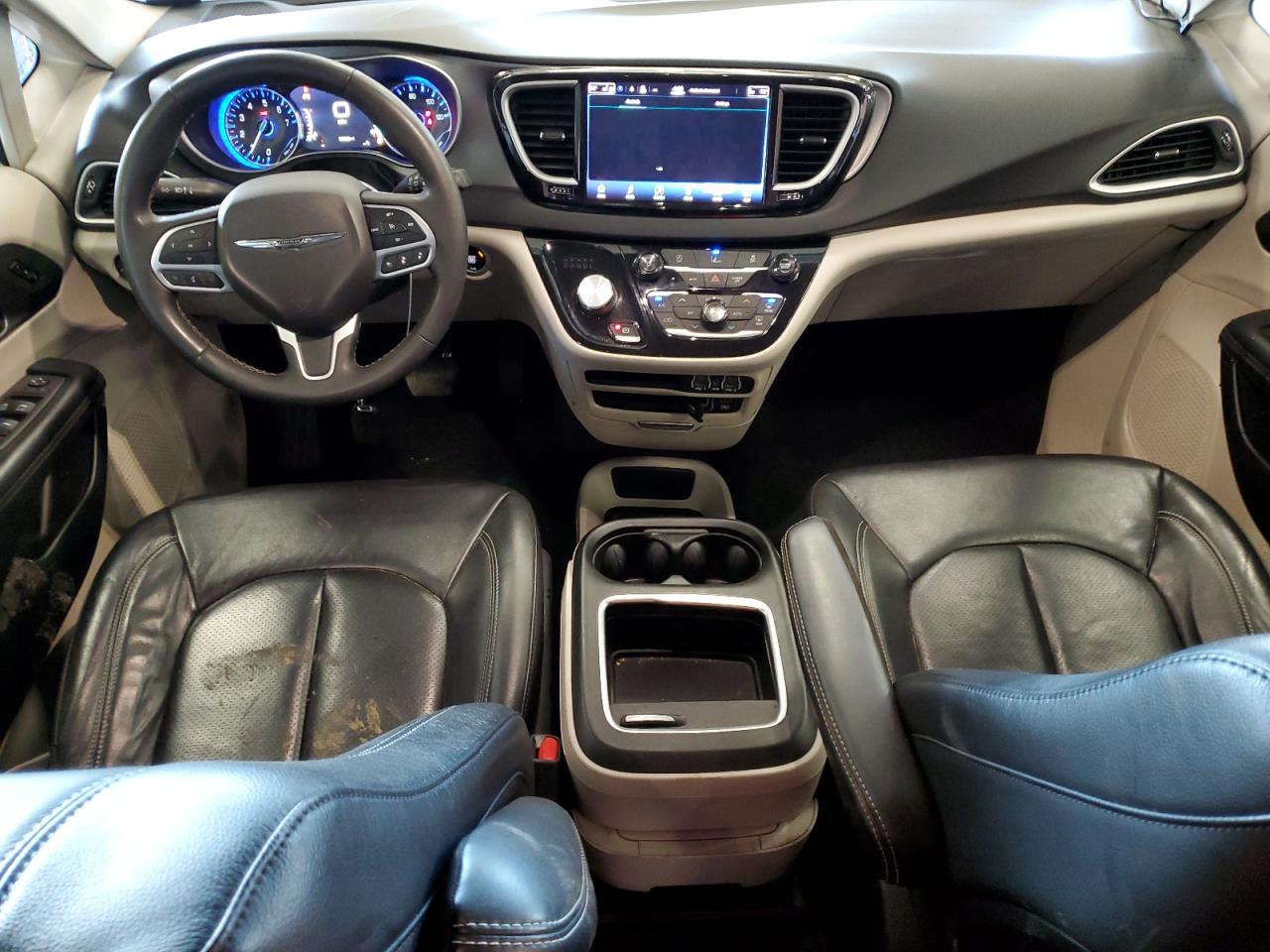 CHRYSLER PACIFICA TOURING L