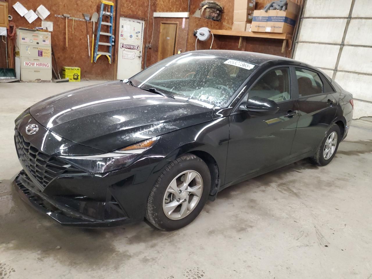 HYUNDAI ELANTRA SE
