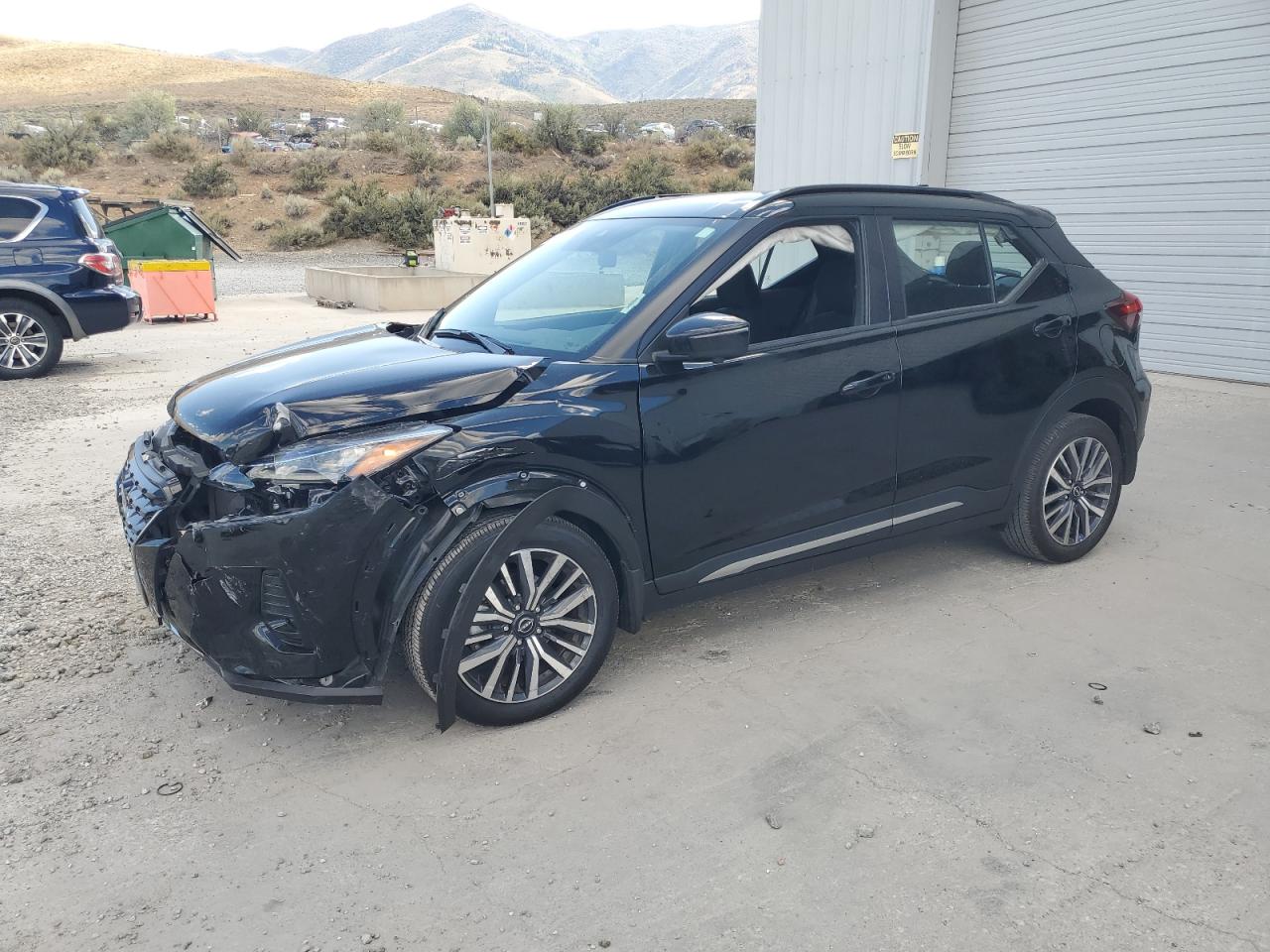 NISSAN KICKS SR