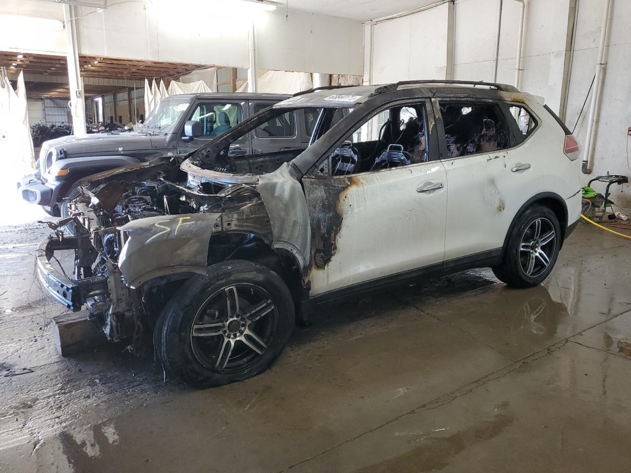 NISSAN ROGUE S