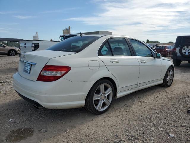 2011 MERCEDES-BENZ C 300 - WDDGF5EB9BA427099