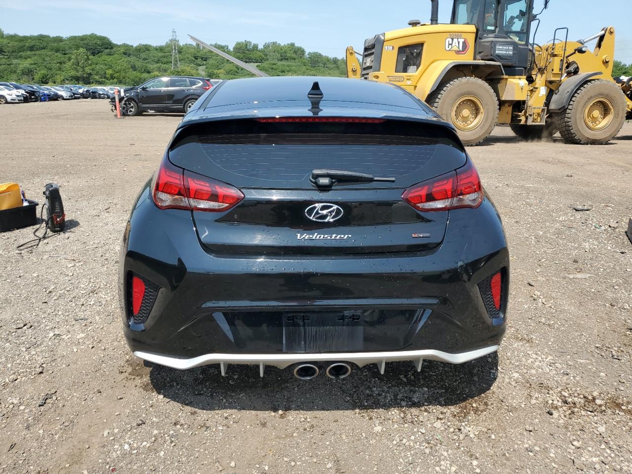 HYUNDAI VELOSTER TURBO