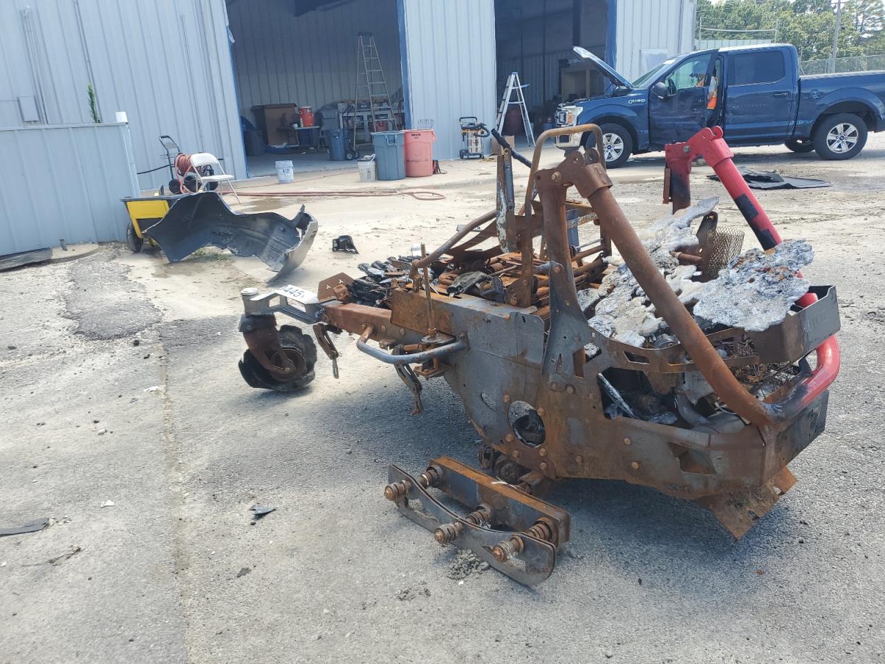 Lot #3197861460 2017 ATVM ALL MOBILE EQUIPMENT