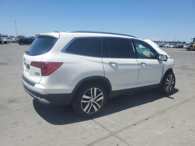2016 HONDA PILOT TOUR 5FNYF6H95GB025821