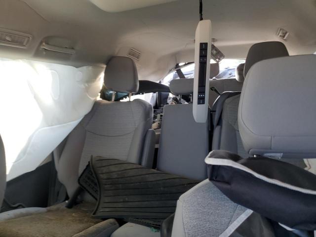 2021 TOYOTA SIENNA LE 5TDKRKEC6MS026523