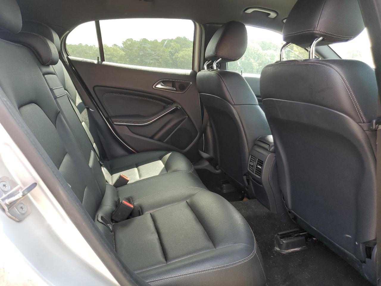 MERCEDES-BENZ GLA-CLASS 250