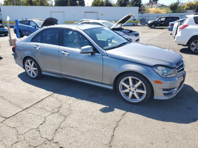 2014 MERCEDES-BENZ C 250 - WDDGF4HBXEG226495