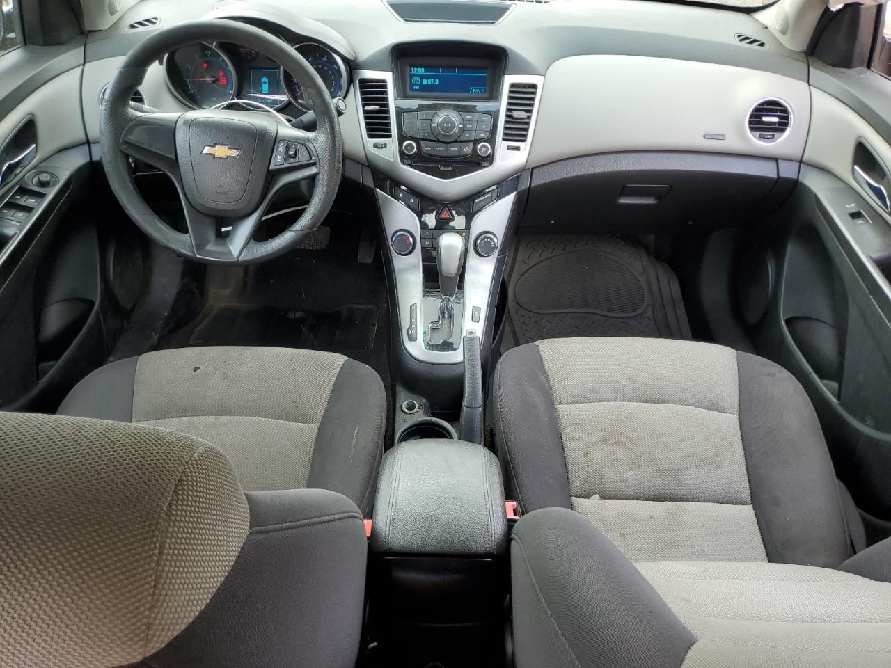 CHEVROLET CRUZE LS
