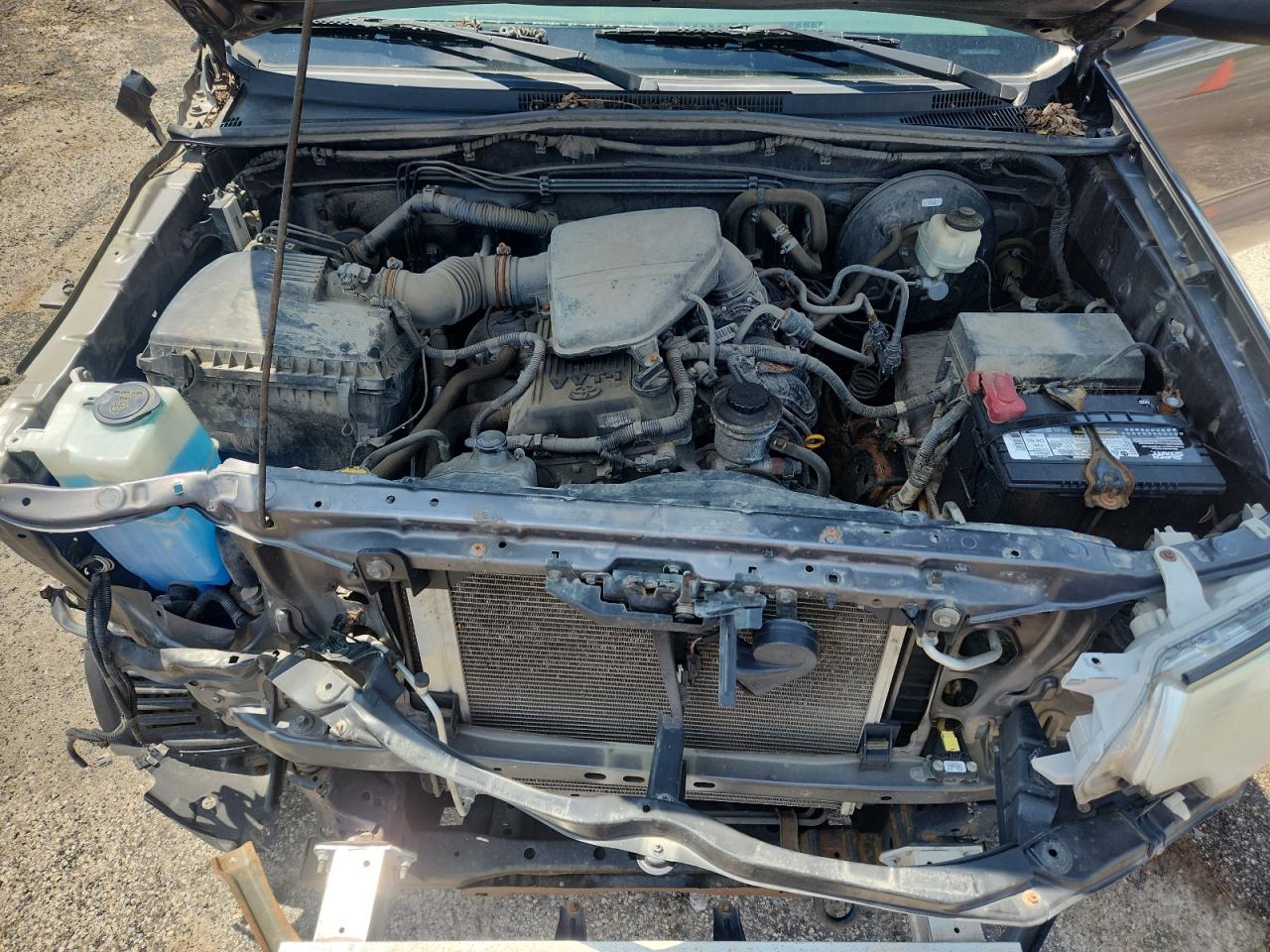 TOYOTA TACOMA DOUBLE CAB