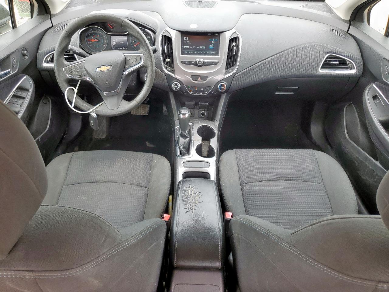CHEVROLET CRUZE LT