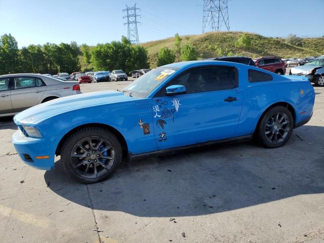FORD MUSTANG