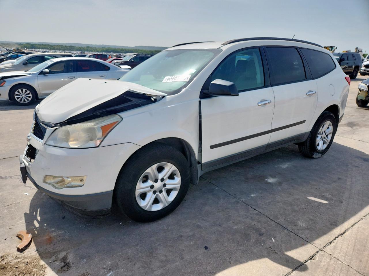 CHEVROLET TRAVERSE LS