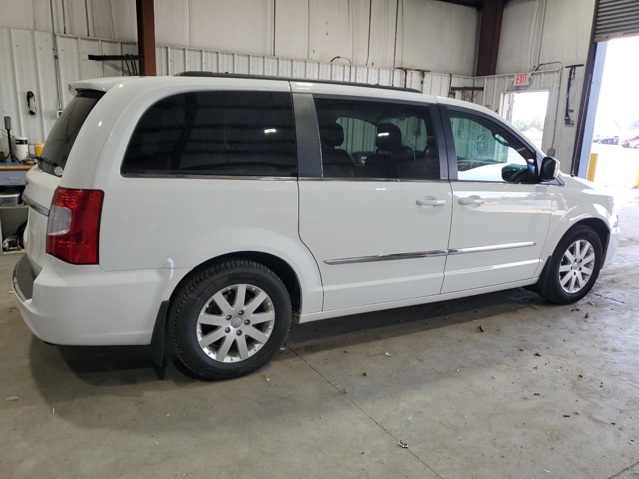 CHRYSLER TOWN & COUNTRY TOURING