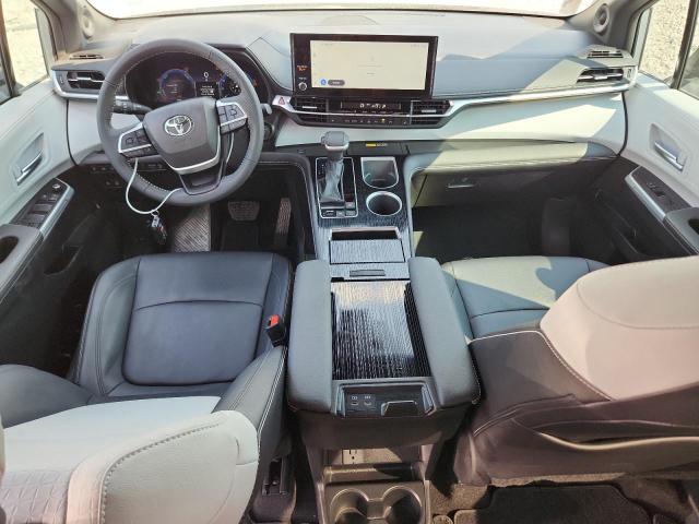 2025 TOYOTA SIENNA XSE #3310422960