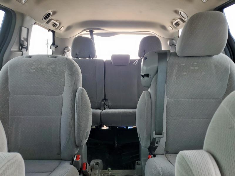 2017 TOYOTA SIENNA LE 5TDKZ3DC3HS874582