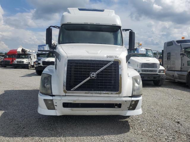 2011 VOLVO VN VNL - 4V4NC9EJXBN299302