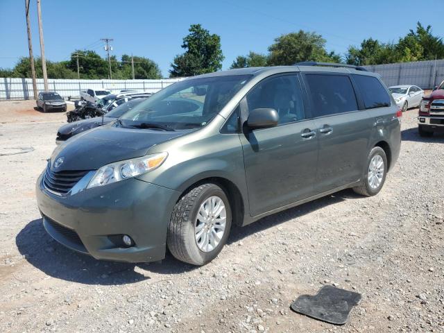 TOYOTA SIENNA XLE
