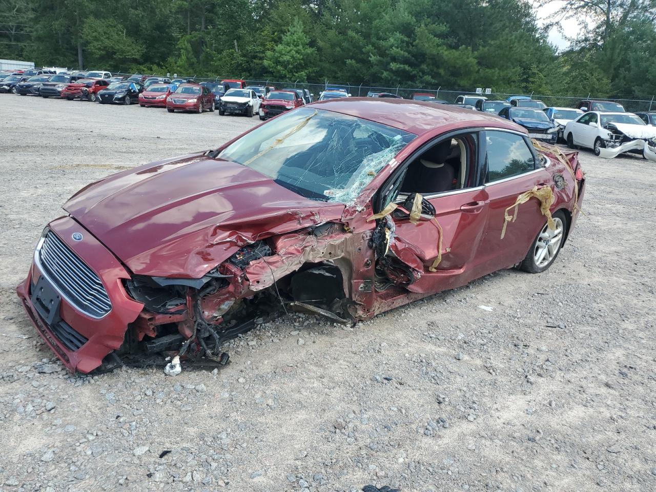 FORD FUSION SE