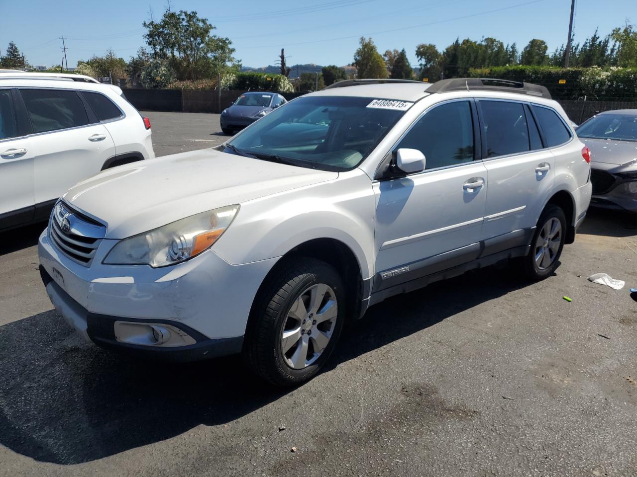 Lot #3301588649 2011 SUBARU OUTBACK 2.