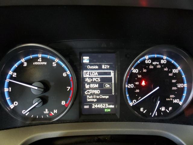 2018 TOYOTA RAV4 ADVEN 2T3RFREV5JW821591