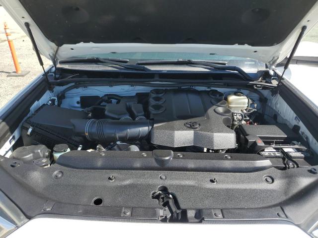 2017 TOYOTA 4RUNNER SR JTEBU5JR0H5464813