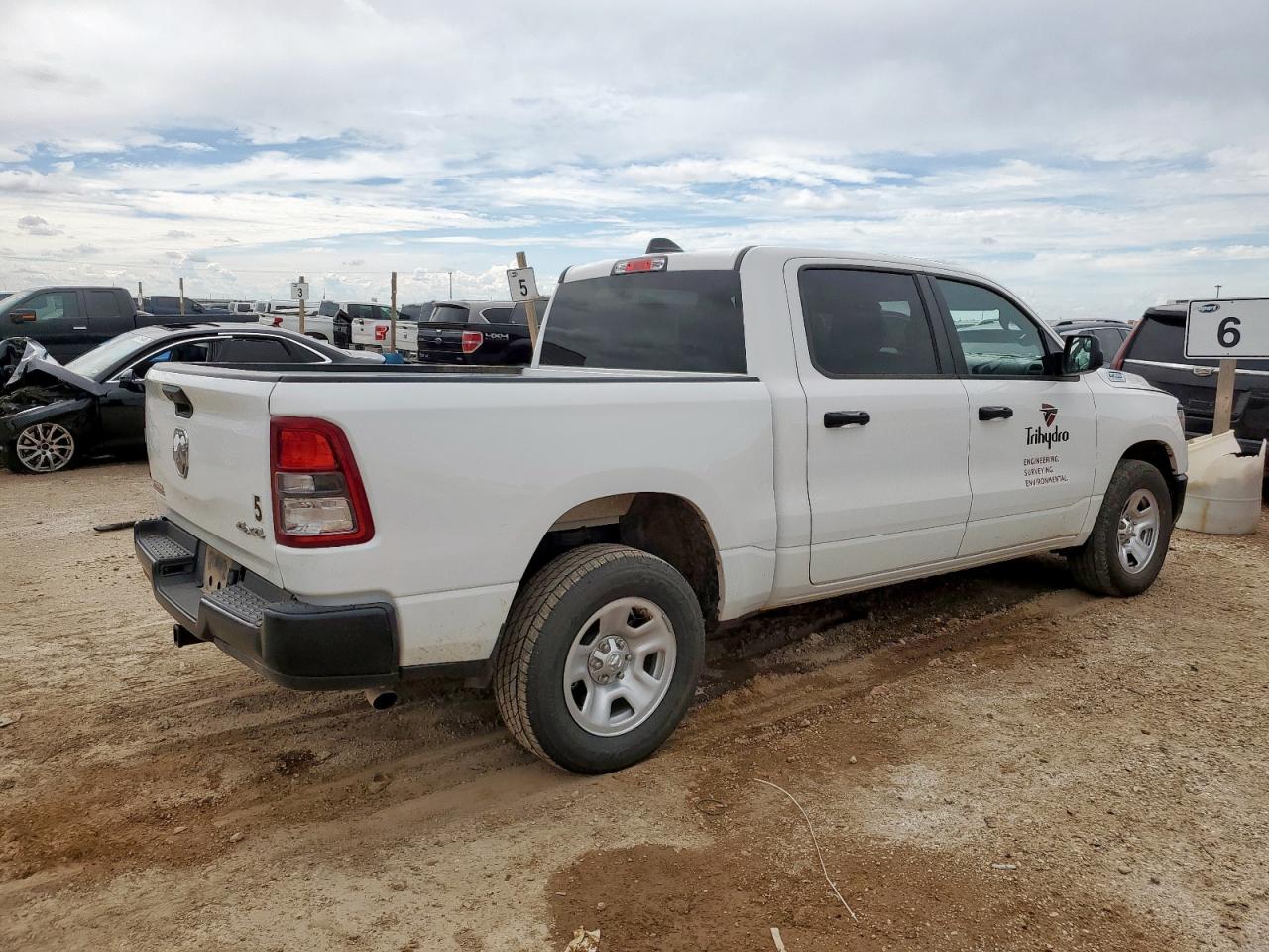 RAM 1500 TRADESMAN