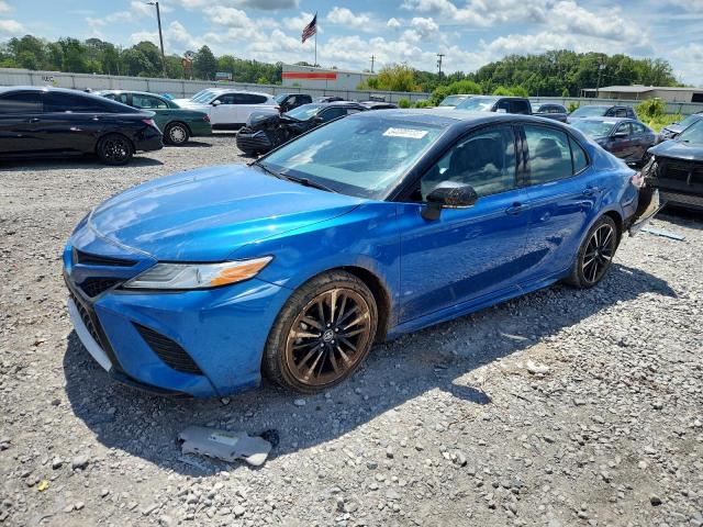 TOYOTA CAMRY XSE