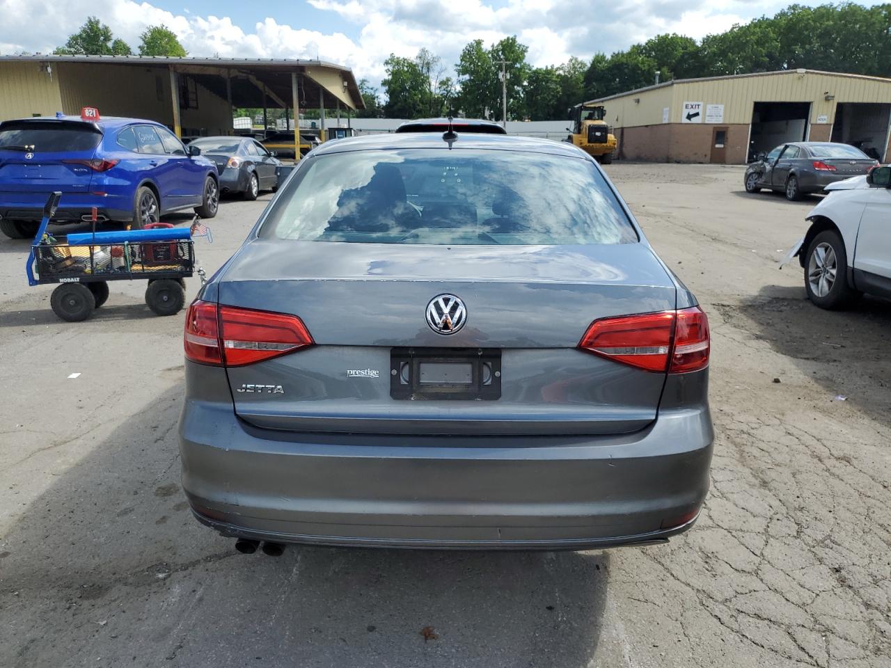 Volkswagen Jetta base 2015