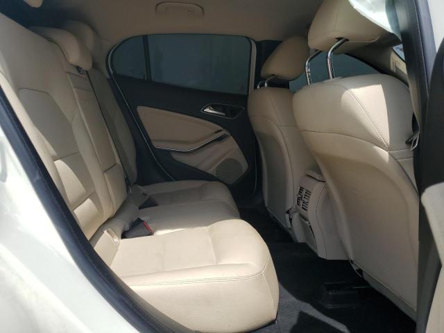 2015 MERCEDES-BENZ GLA 250 - WDCTG4EB0FJ134207