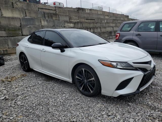 2019 TOYOTA CAMRY XSE 4T1B61HK1KU269361