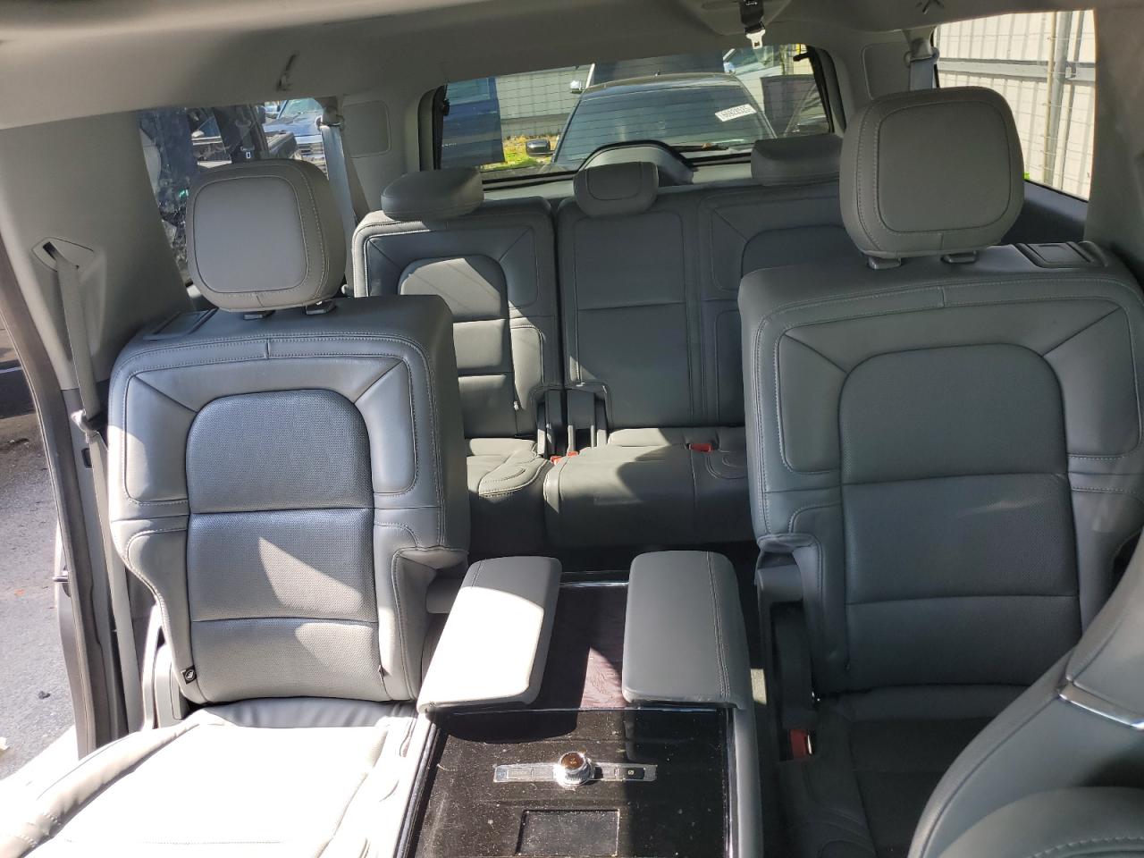 LINCOLN NAVIGATOR L RESERVE